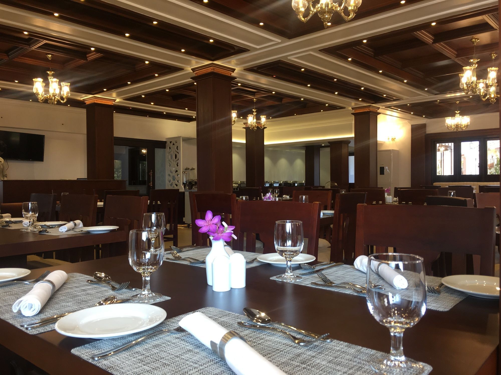 Nihara Resort And Spa Kochi Exteriör bild